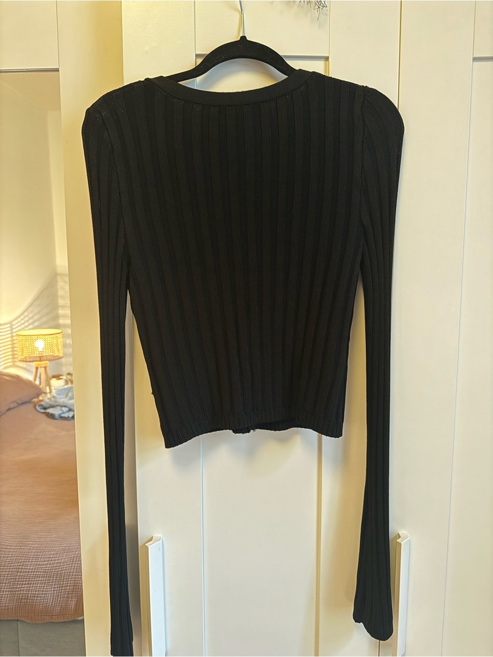 GUIZIO Black Ribbed V-Neck Button Cardigan - Picture 3 of 7